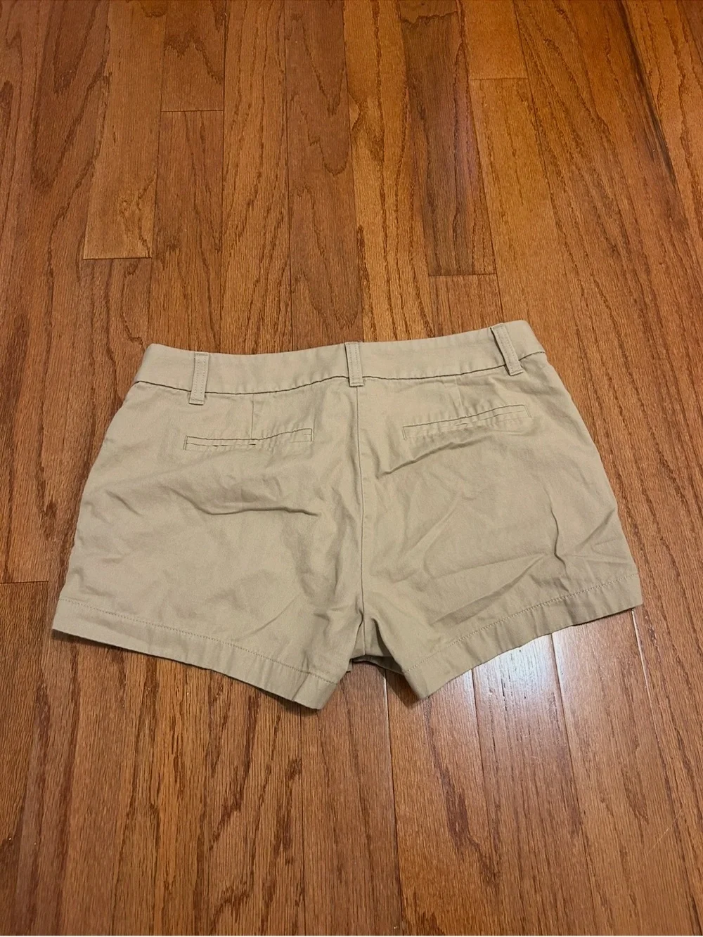J.Crew Classic Khaki Chino Shorts | Women's Size 8 | Casual Summer Essential